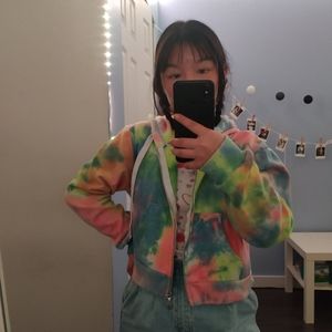 ✨Cute tie-dye hoodie